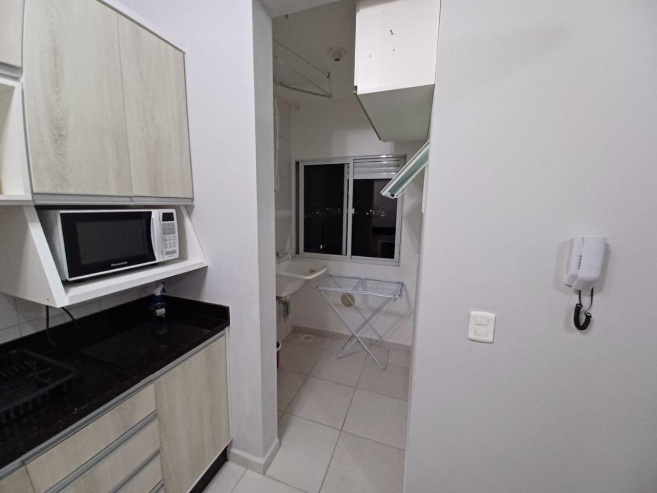 Lindo Apartamento Completo E Com Garagem Coberta — 4-Star Luxury Hotel in Palhoca, Brasil