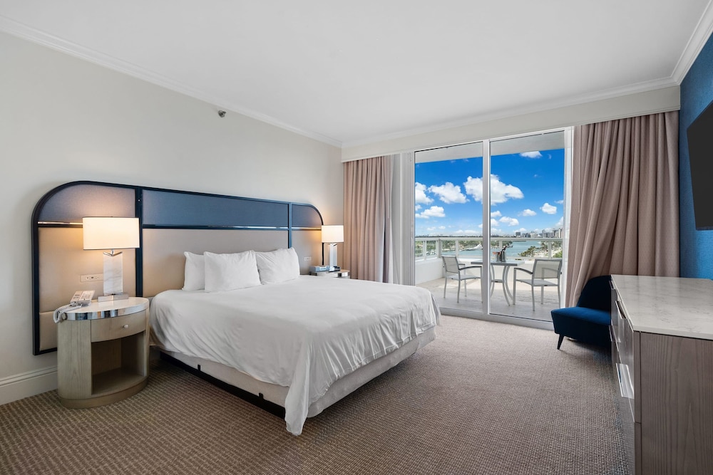 Fontainebleau Miami Beach Private Luxury Suites - photo 96