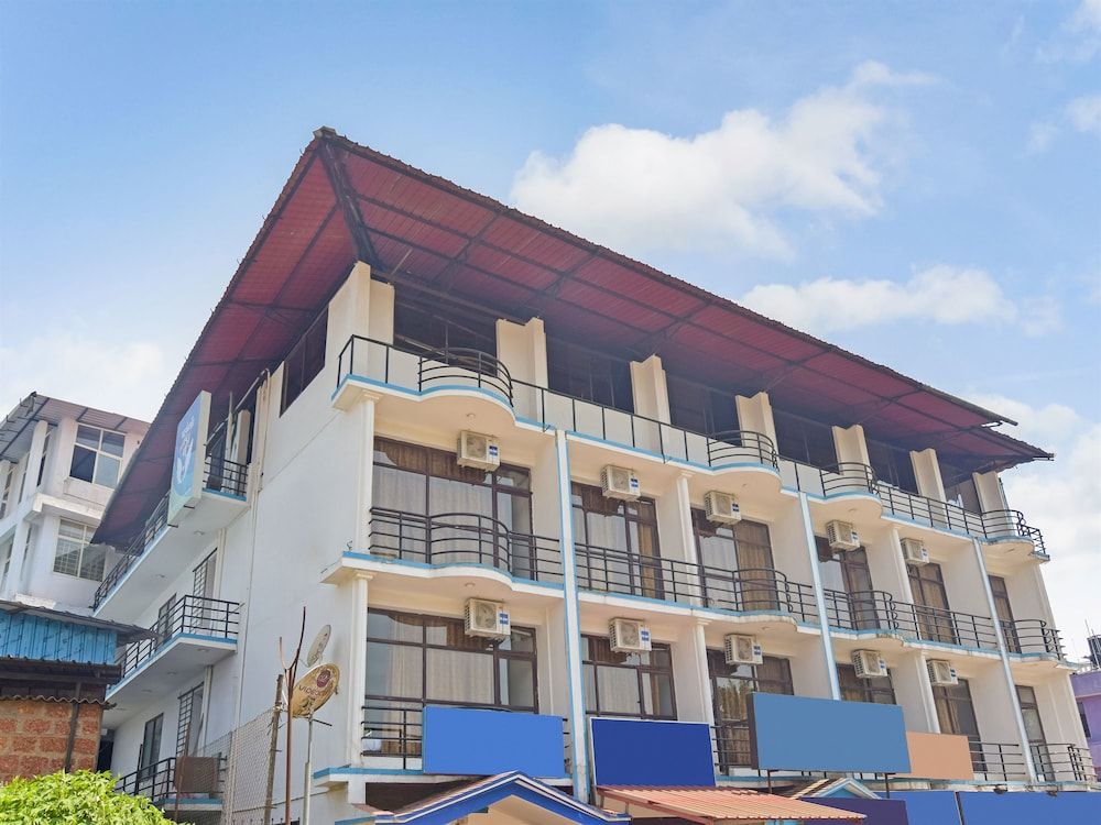 Oyo 13581 Hotel Raj — Madikeri