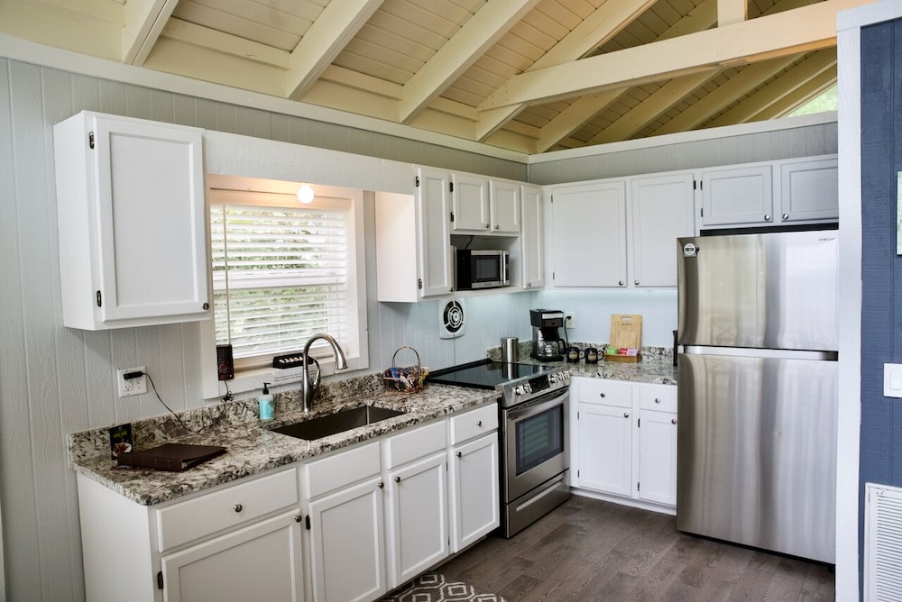 Beaver Lake Cottages - photo 16