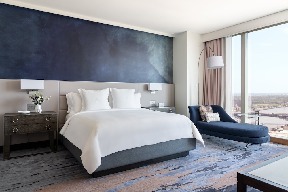 Four Seasons Hotel St Louis - photo 10