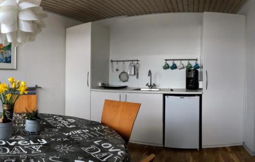 2 Rooms Private Kitchen Bathroom And Garden — Viby