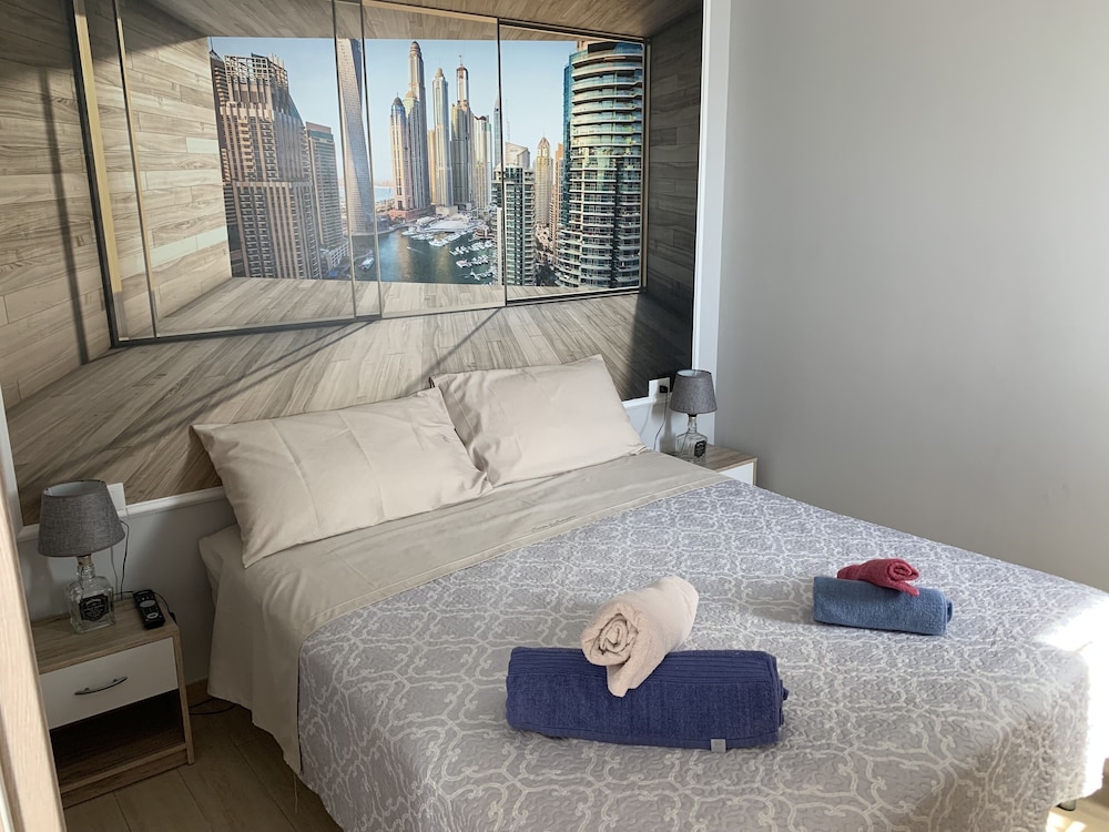 The Lux - carbon neutral hotel in Adrano