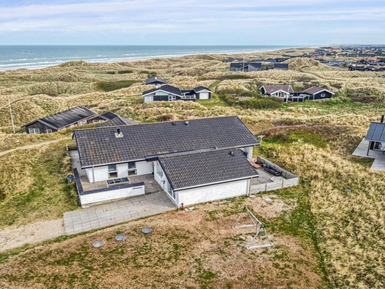 Holiday Home Hilmer 180m from the sea by Interhome — 4-Star Luxury Hotel in Lokken, Denmark