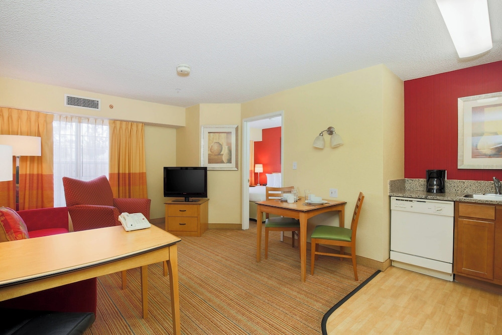 Residence Inn by Marriott Albuquerque North - photo 12
