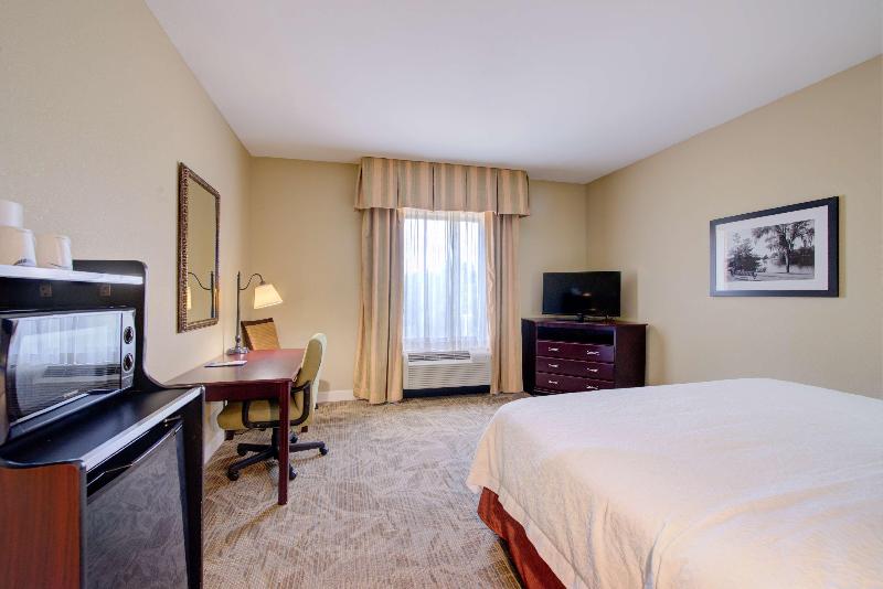 Hampton Inn Baton Rouge Denham Springs - photo 50