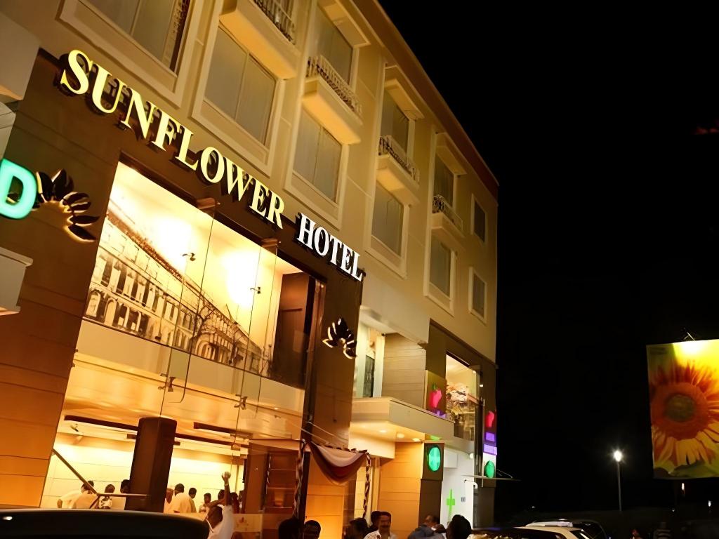 Sunflower Hotel - last minute hotel in Mysore