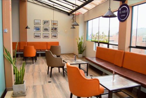 Cosmopolitan Inn - carbon neutral hotel in Ventanilla