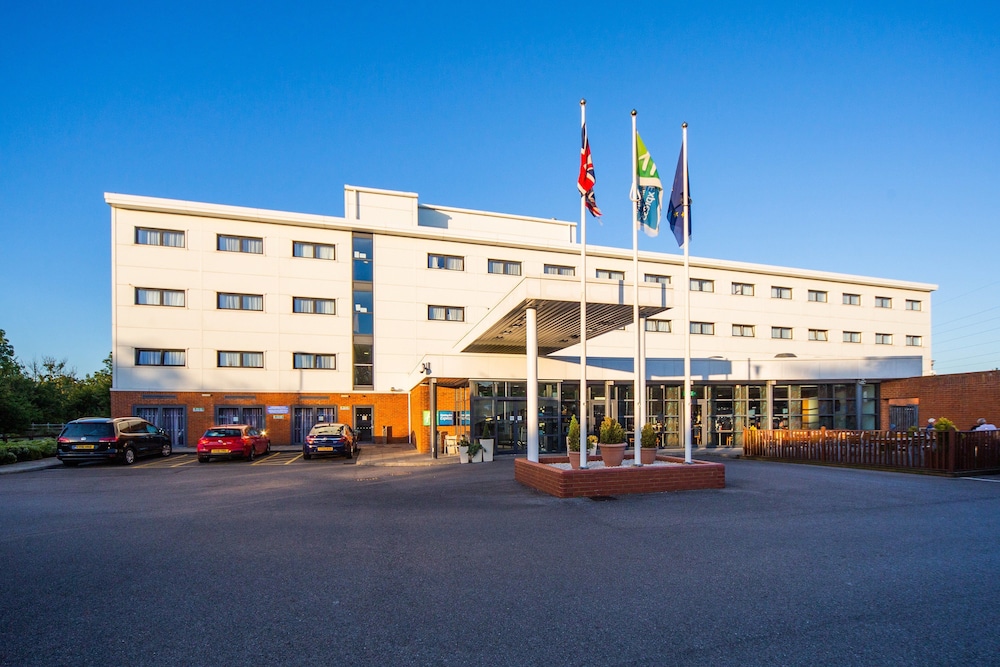 Holiday Inn Express Folkestone Channel Tunnel by IHG in Folkestone, United Kingdom