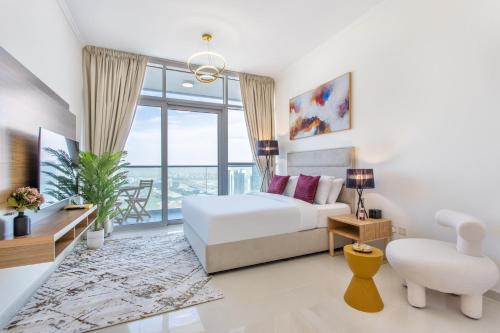 Full Golf View Studio in Damac Hills Host & Stay — 4-Star Luxury Hotel in Dubai, United Arab Emirates