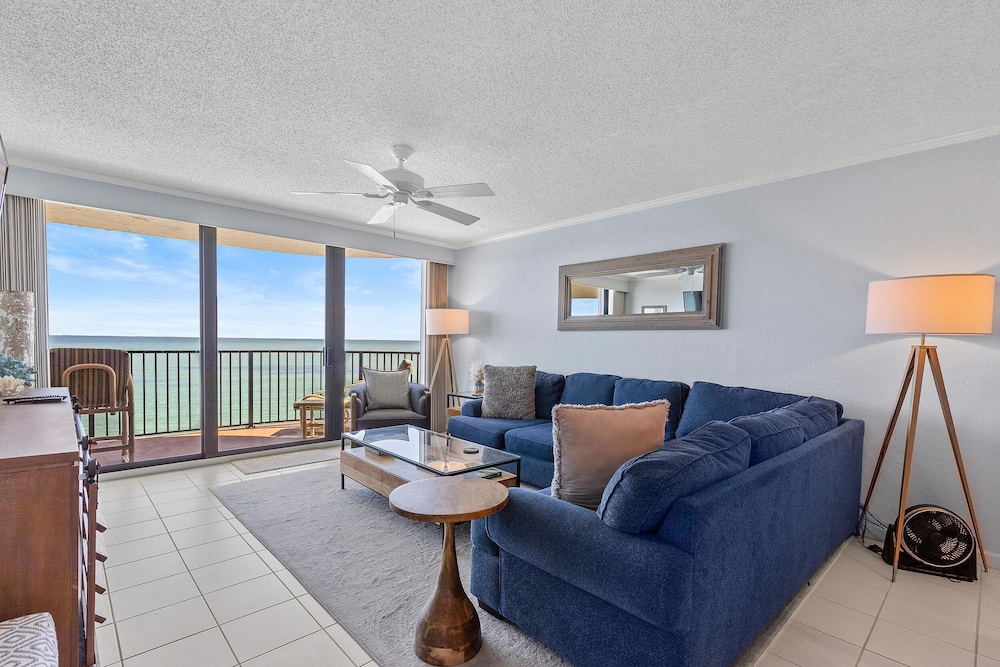 Ashley Penthouse 4 — 4-Star Luxury Hotel in Daytona Beach Shores, United States