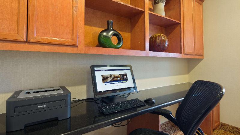 Best Western Cleveland Inn & Suites - photo 27