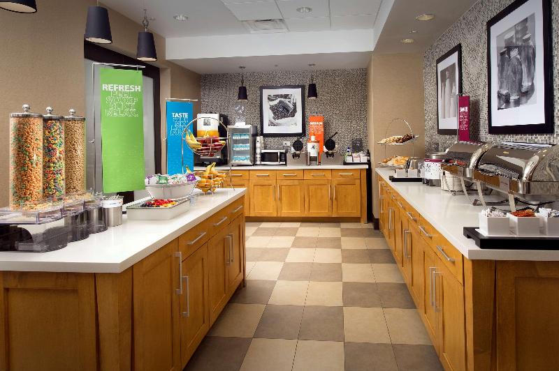 Hampton Inn & Suites Falls Church - photo 100