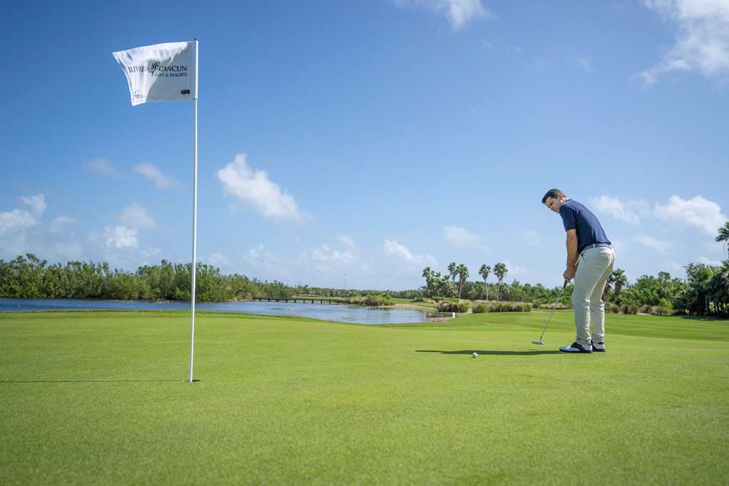 mpc Riviera Putting