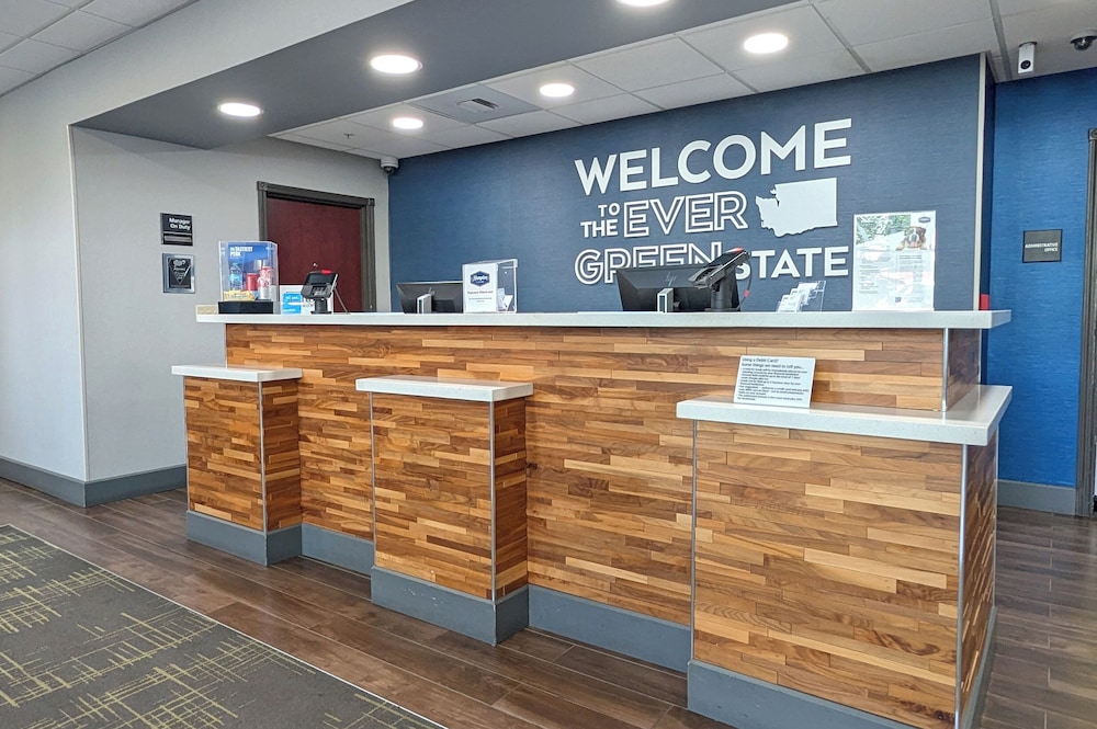 Hampton Inn & Suites Tacoma - photo 3