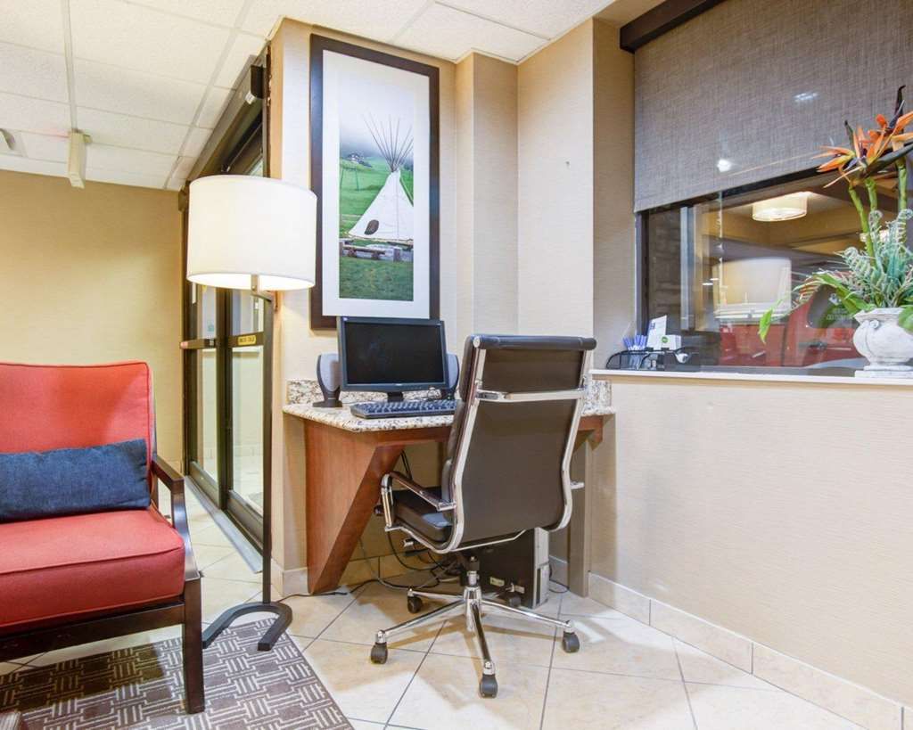 Spark by Hilton Muskogee - photo 2