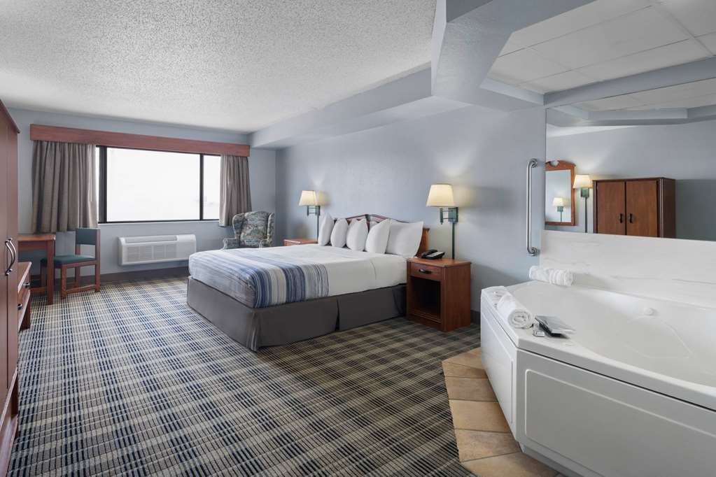 AmericInn by Wyndham Stuart - photo 15