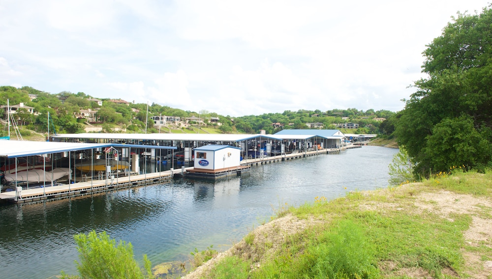 Lakeway Resort & Spa - photo 98