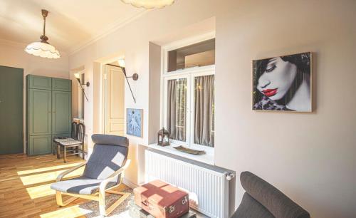 Charming 1BR Apartment with Balcony By Wehost