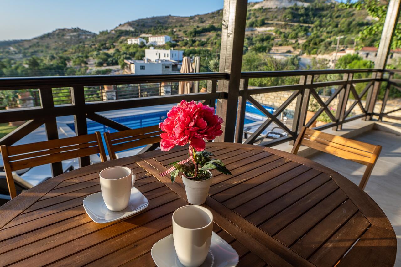 Lefkara Villa