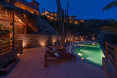 2024 Villa Serena — 4-Star Luxury Hotel in Santa Maria Huatulco, Mexico