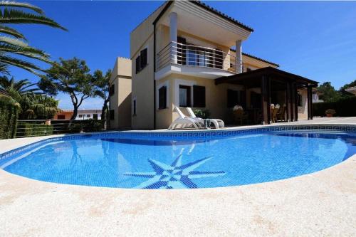 Villa Northern Star — 4-Star Luxury Hotel in Alcudia, Spain