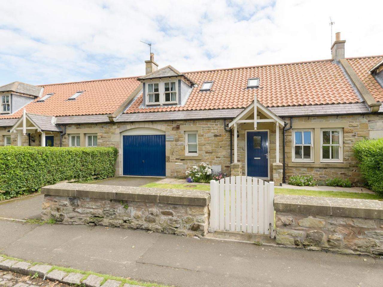 Wavecrest — 4-Star Luxury Hotel in Beadnell, United Kingdom