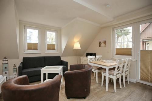 Strandvilla Krabbe Wohnung 09 — 4-Star Luxury Hotel in Ostseebad Boltenhagen, Germany