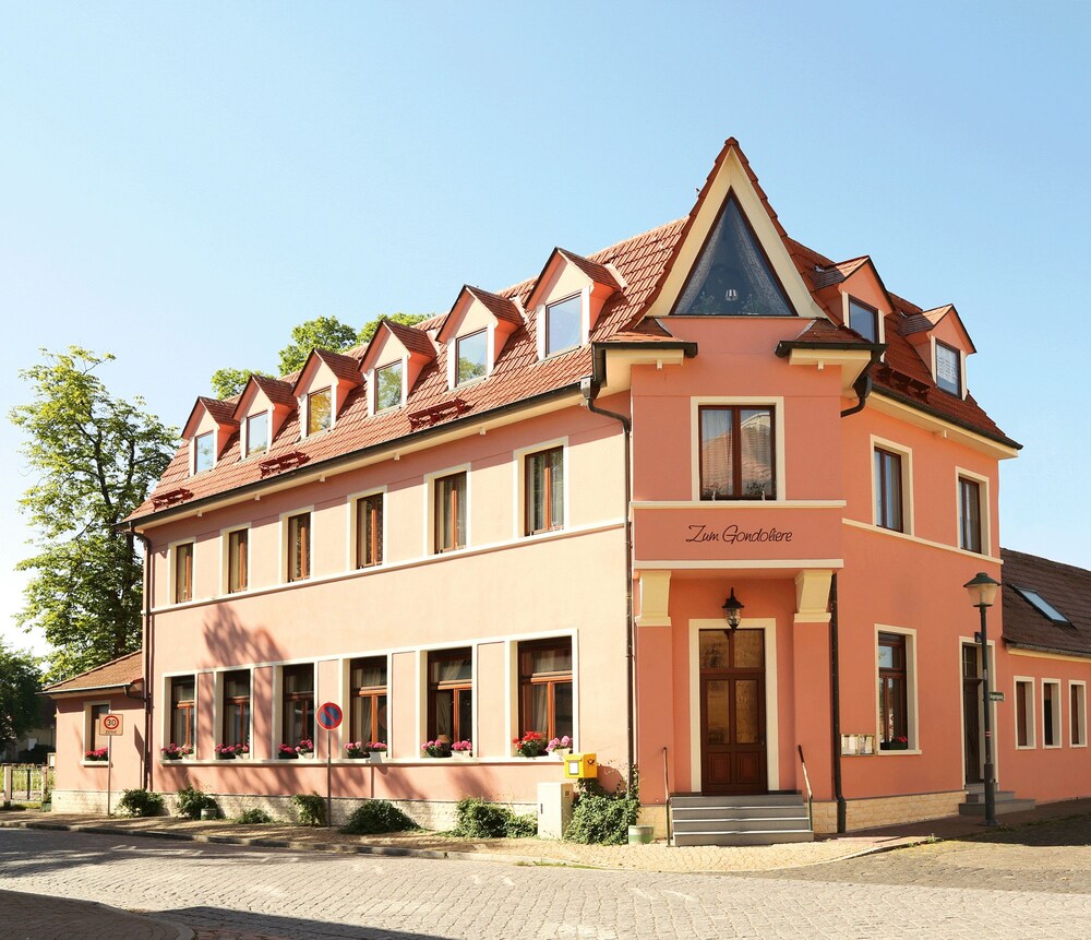 Hotel Zum Gondoliere in Dessau, Germany