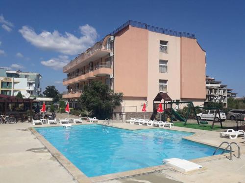 Hotel Black Sea Breakfast Pool & Free Parking in Obzor, Bulgaria