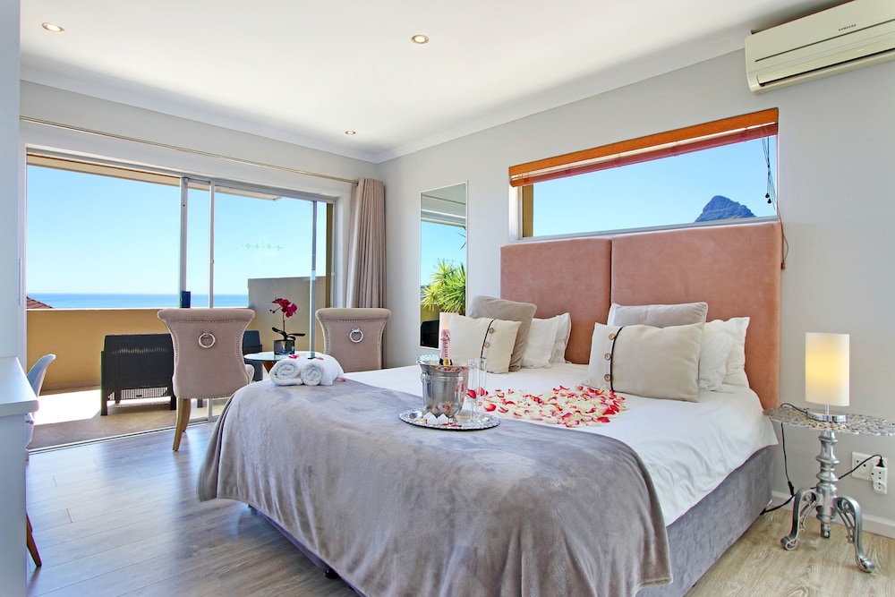 Villa Atlantica Boutique Guesthouse — 4-Star Luxury Hotel in Cape Town, South Africa