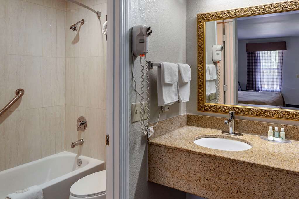 Quality Inn Covington - photo 19