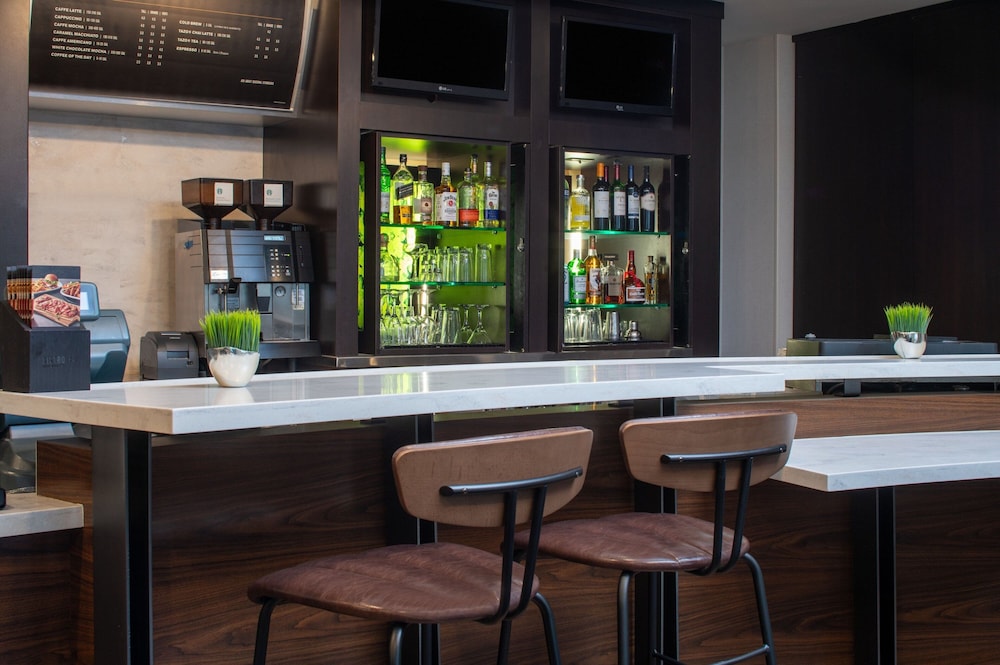 Courtyard by Marriott Decatur - photo 29