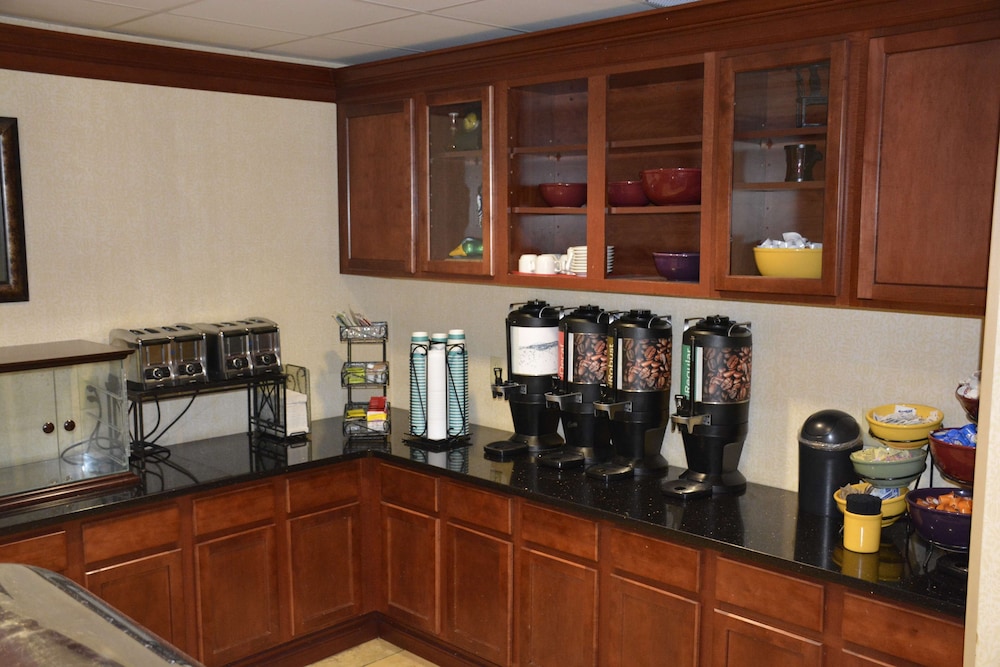 Homewood Suites by Hilton Brighton - photo 32