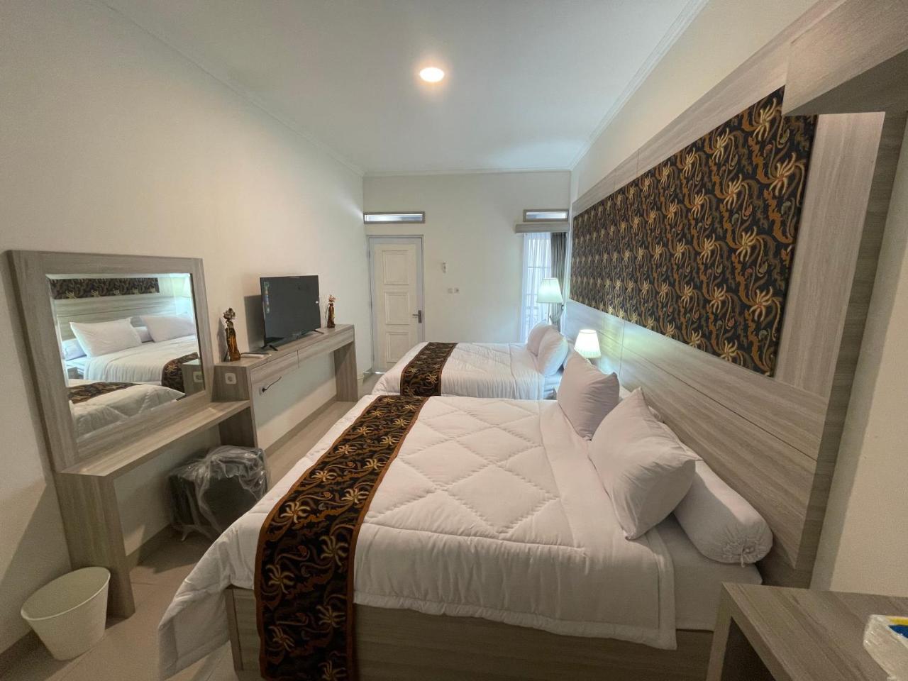 Rent Studio2 full furnished — 4-Star Luxury Hotel in Jakarta, Indonesia