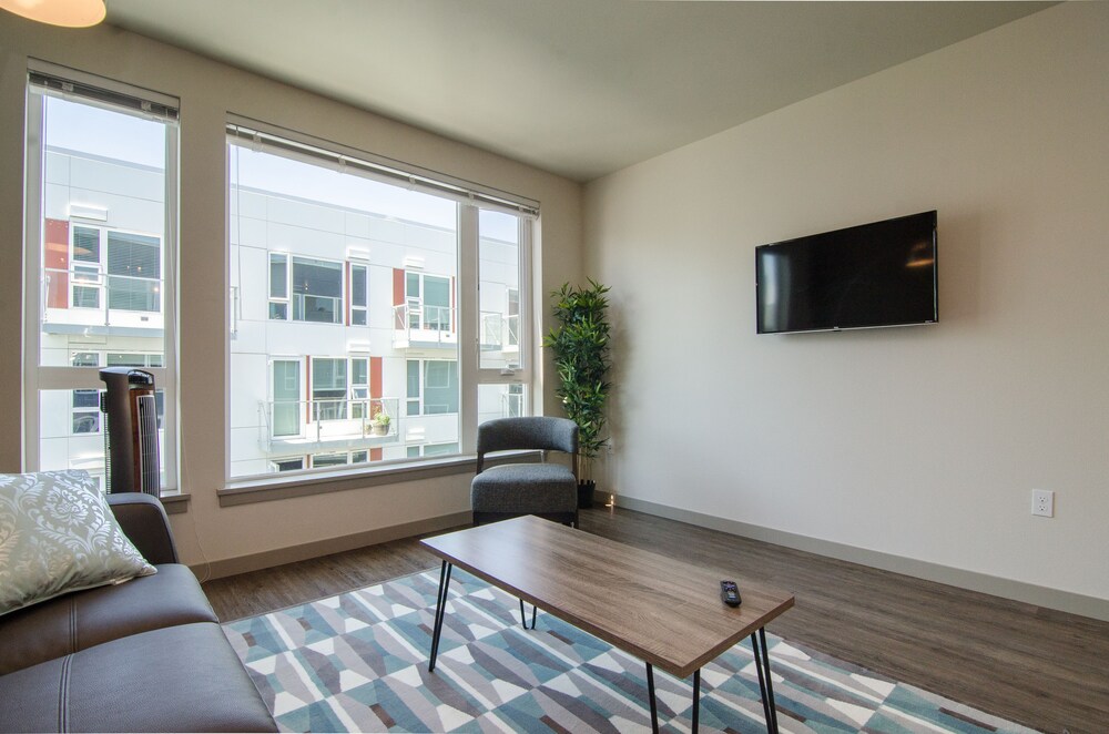 Capitol Hill Suites by Luxe Hubs - photo 50