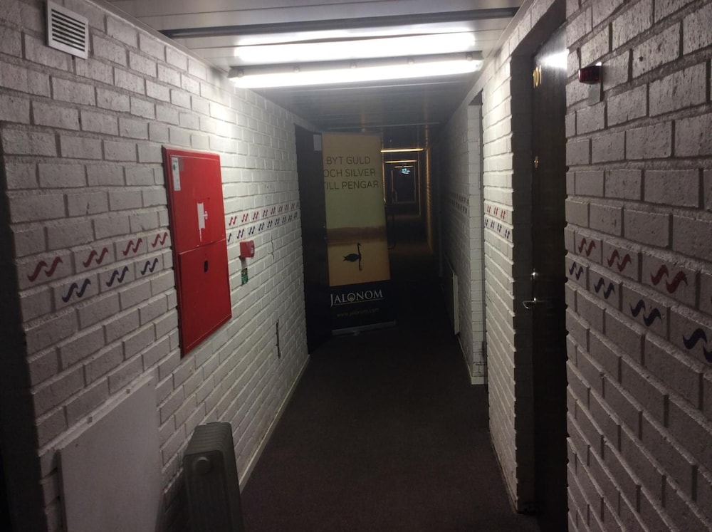 Loftet Hotell Gastgiveri — Flen