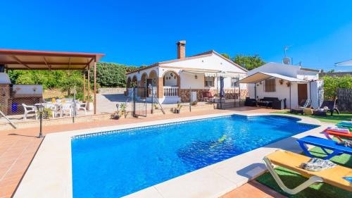 Villa Delia A lora by Ruralidays — 4-Star Luxury Hotel in Alora, Spain