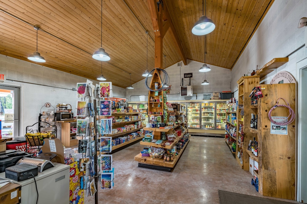 Crater Lake Resort - photo 73