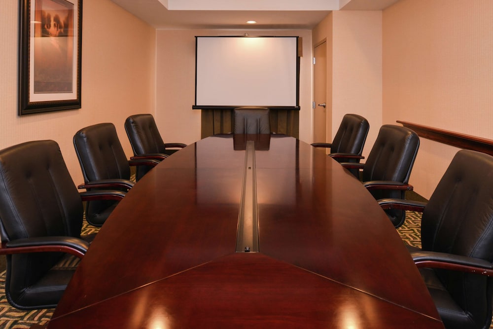Hampton Inn Harrison - photo 27