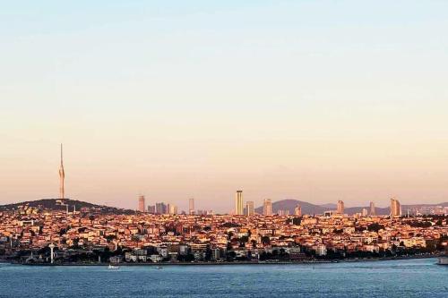 A Million Dollar View In the Heart of the City — 4-Star Luxury Hotel in Istanbul, Turkey