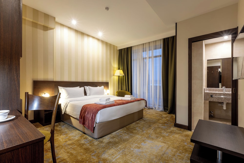Citrus Hotel