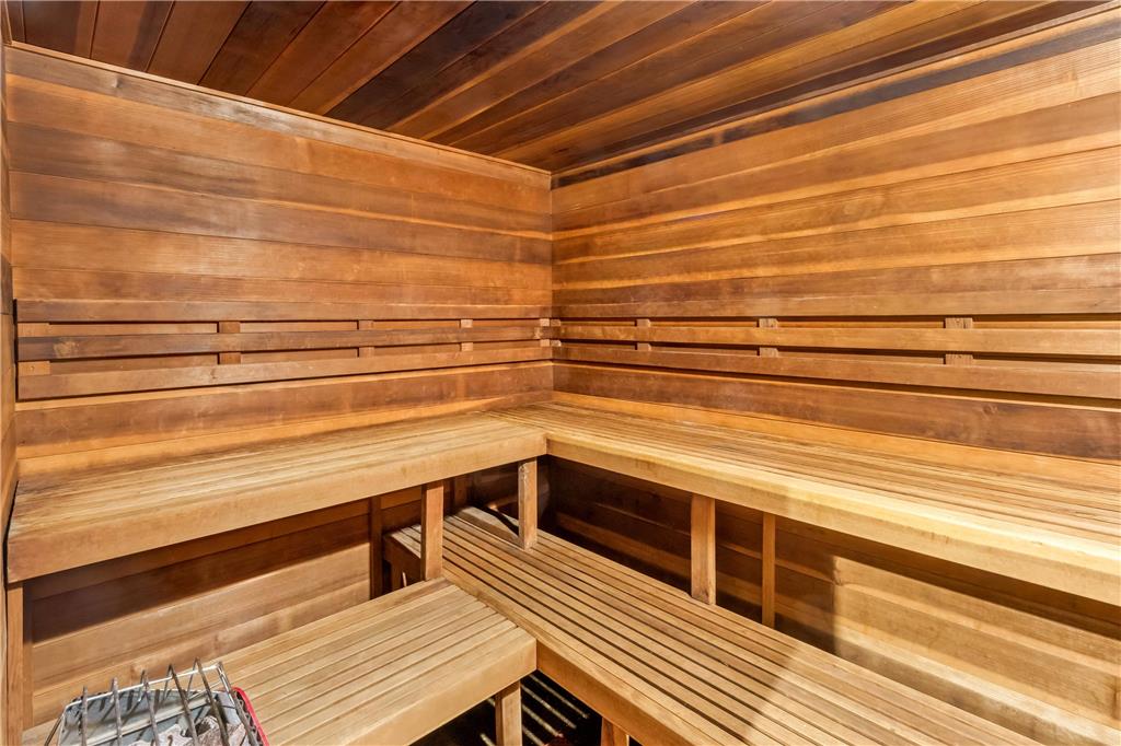Comfort Suites Clackamas - photo 56