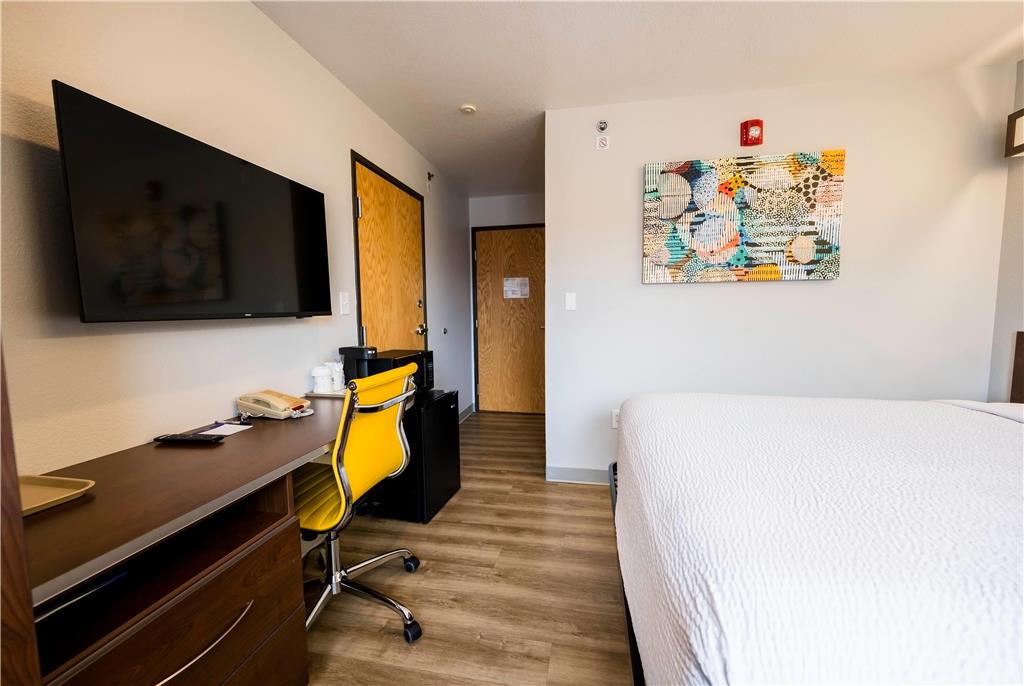 Microtel Inn & Suites by Wyndham Cheyenne - photo 19
