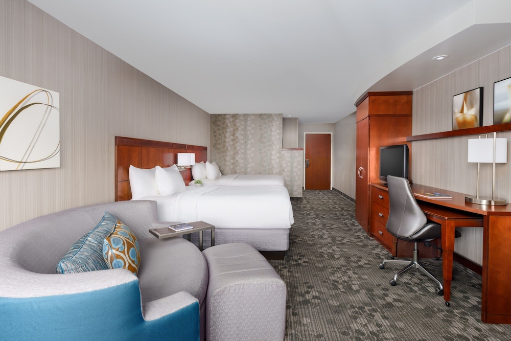 Courtyard by Marriott Philadelphia Montgomeryville - photo 14