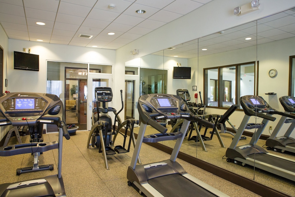 Holiday Inn Bloomington Airport by IHG - photo 38