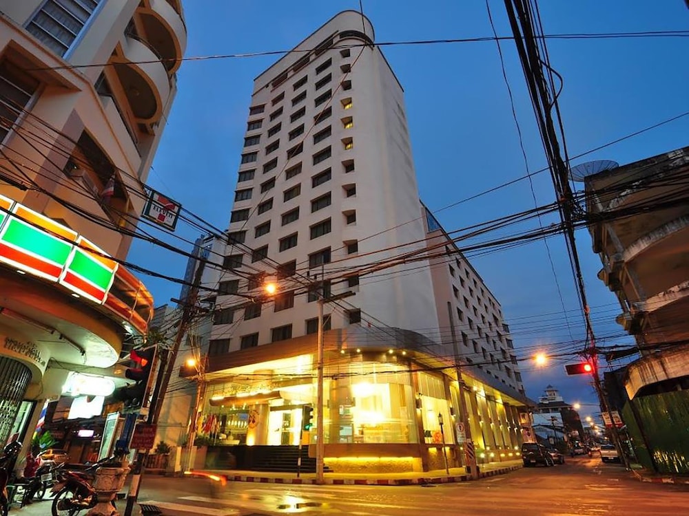 Mayflower Grande Hotel Hat Yai in Hat Yai, Thailand