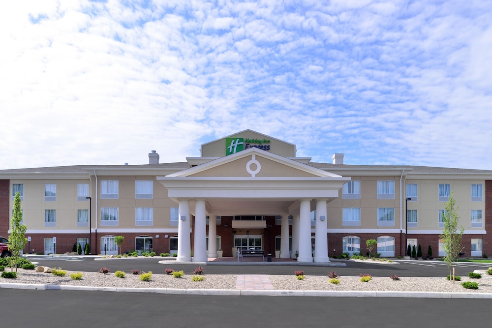 Holiday Inn Express & Suites New Martinsville by IHG - photo 63