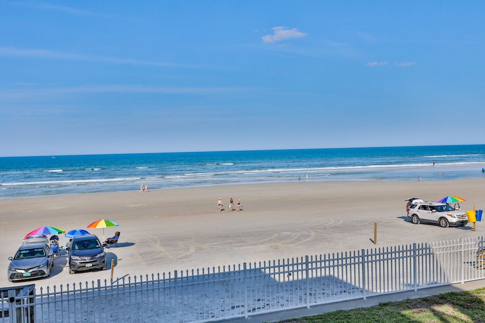 Coastal Waters Inn - photo 188
