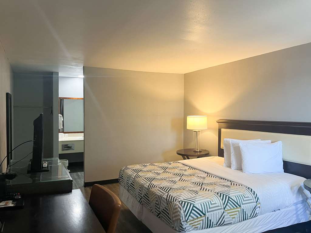 Motel 6 Borger TX Boom Town - photo 13